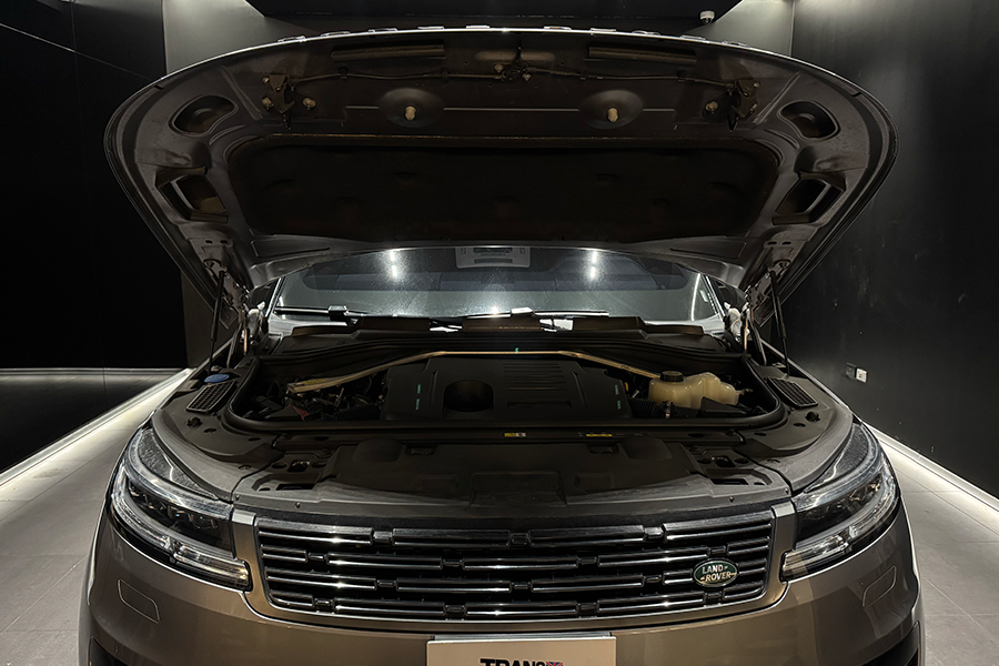 RANGE ROVER SPORT P400 DYNAMIC SE